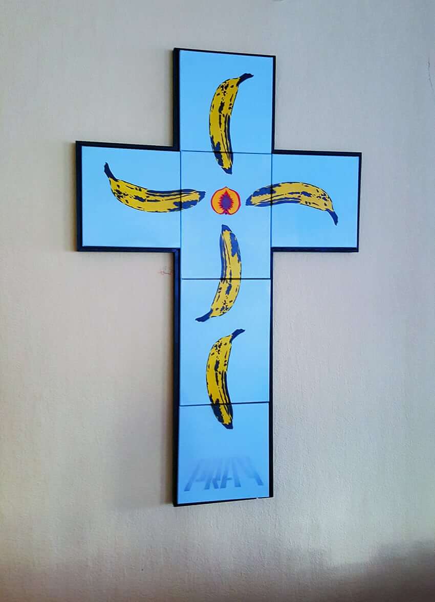 Pray-banana-cross-stencil-spray-paint-pop-art-Ostap-2015