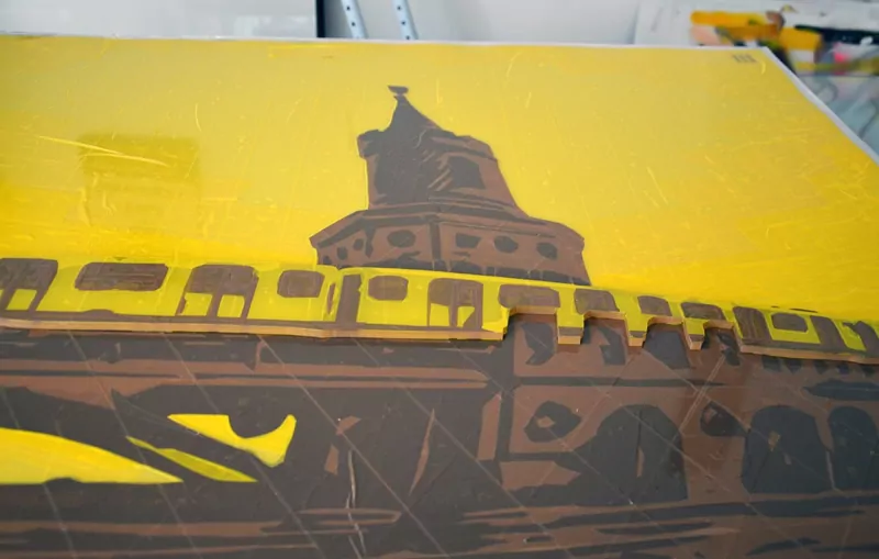 U1-Packing-Tape-art-Oberbaumbrücke-Berlin-Closeup-no-light