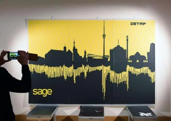 Live Tape art tour-Stuttgart Skyline