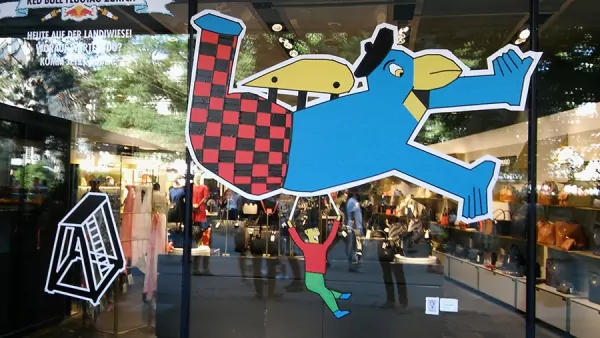 Image 3- Live taping by Erik from Selfmade Crew on Red Bull Flying Day in Zurich