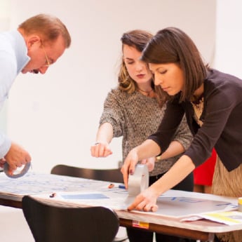 Creating art together - team building workshop for companies