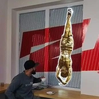 2000 breakdance move-interior design-featured-image