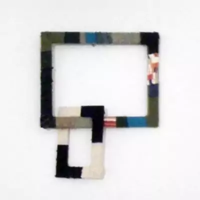 Two frames chain- Homage to Stefan Müller's art