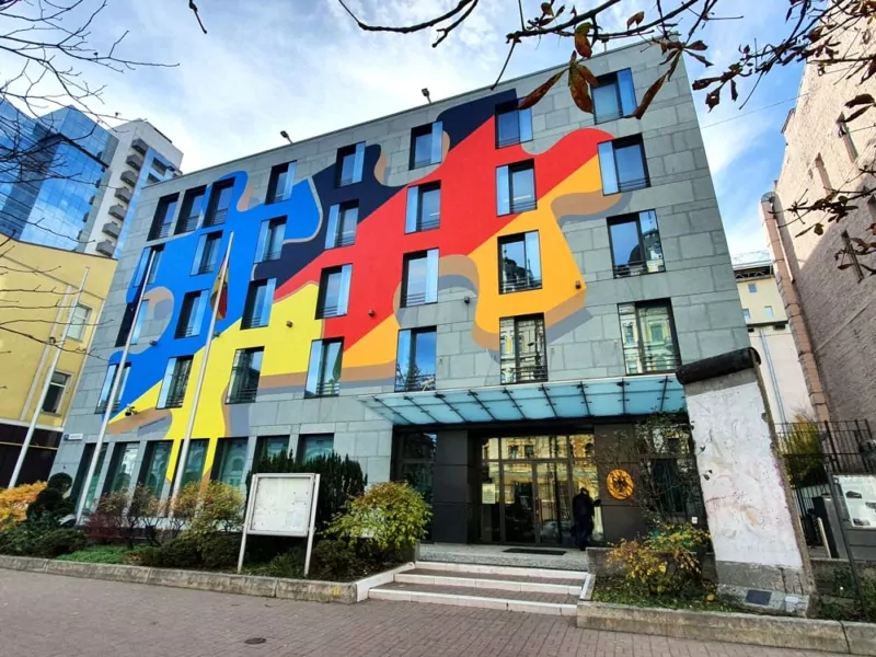 Tape art facade- Closeup